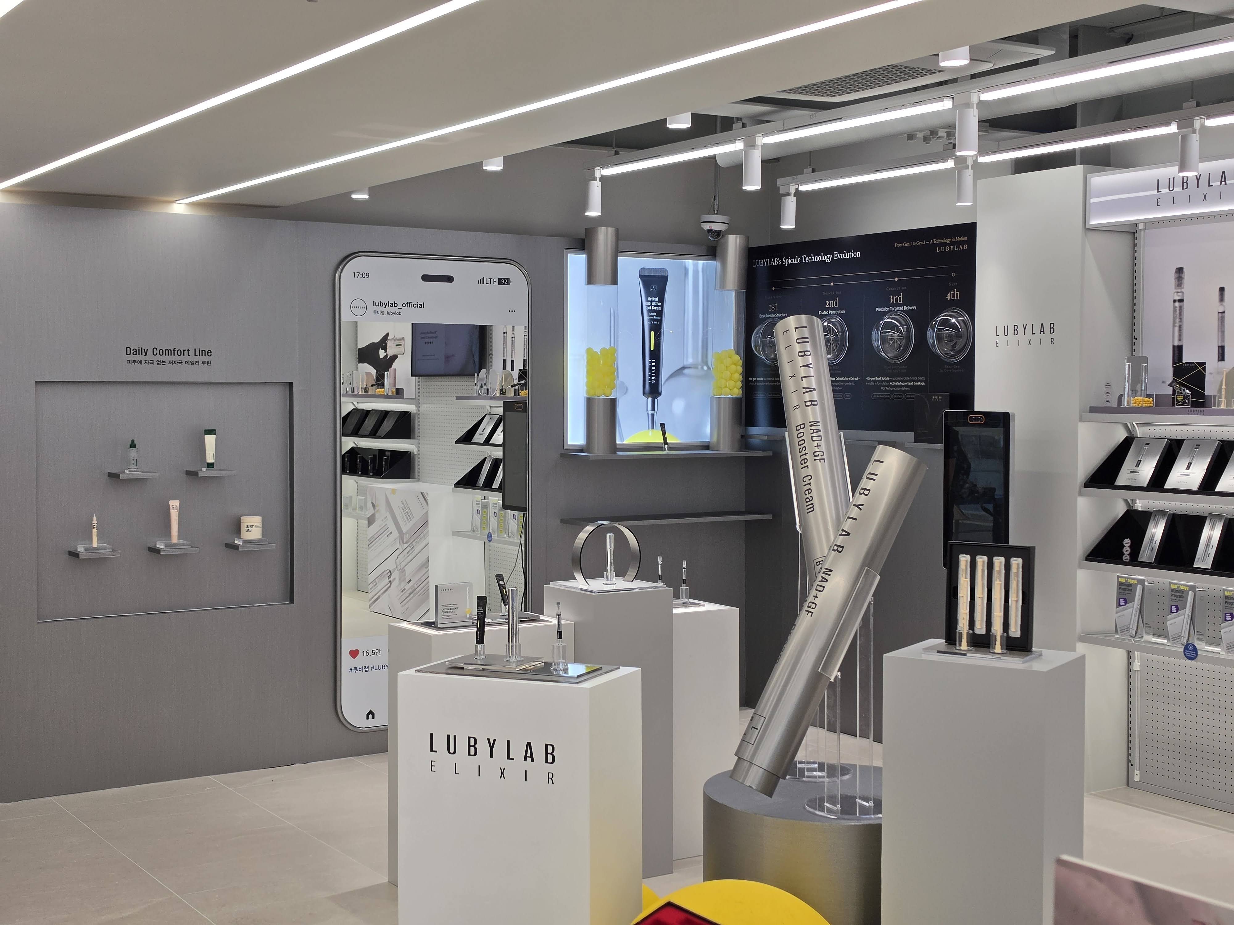 Khám Phá Pop-Up Store của LUBYLAB Tại Myeong-dong